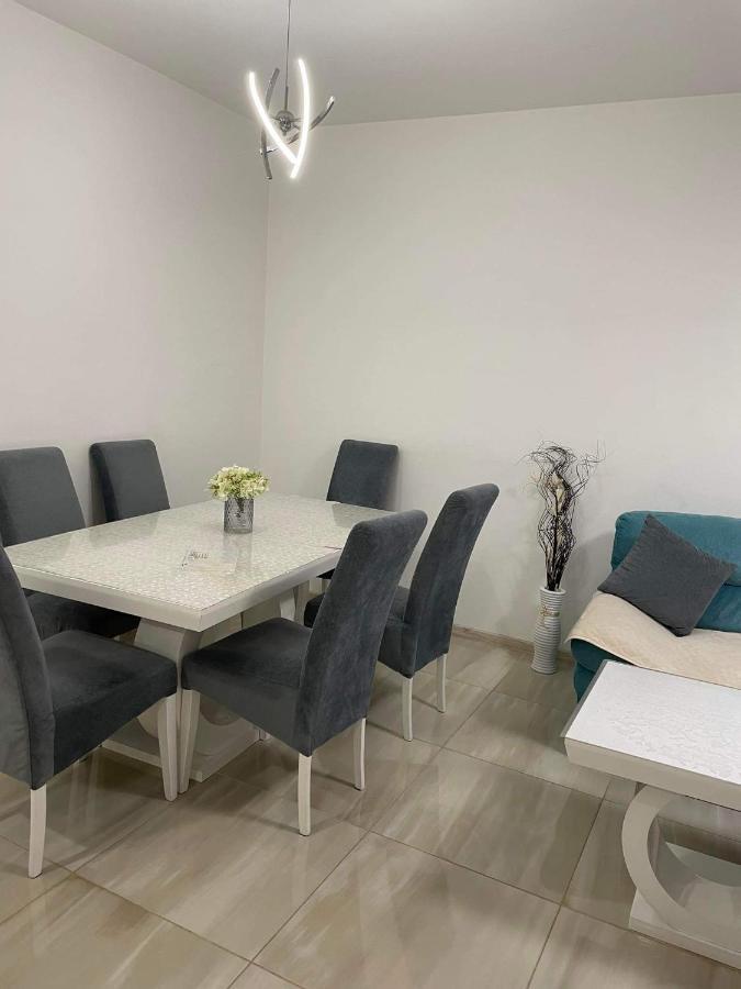 Apartman Sims บิเยลยินา ภายนอก รูปภาพ