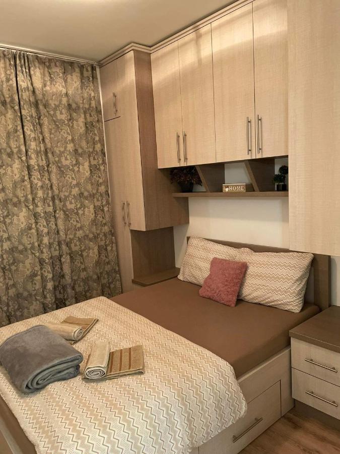 Apartman Sims บิเยลยินา ภายนอก รูปภาพ